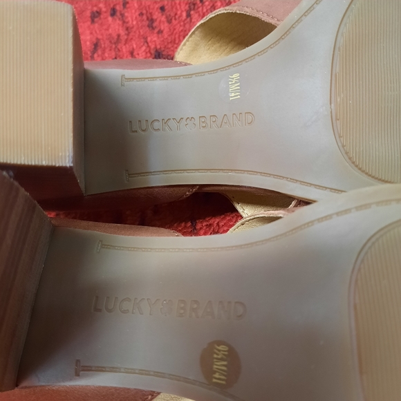 Lucky Brand Junai Women's Booties Heeled Sandals Cut Out Brown Leather SZ 9.5M - Picture 8 of 14